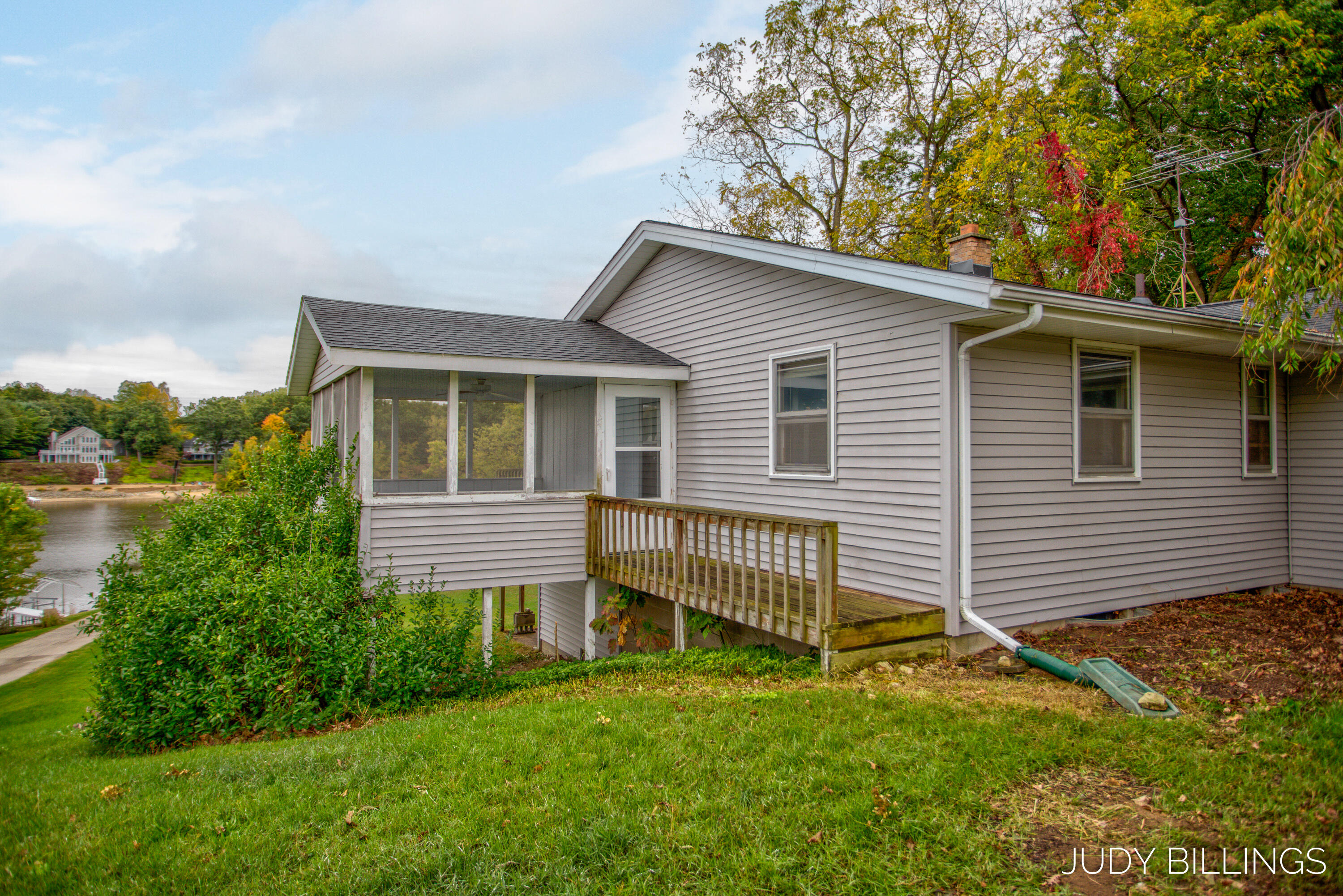 6342 Old Allegan Road Saugatuck MI 49453