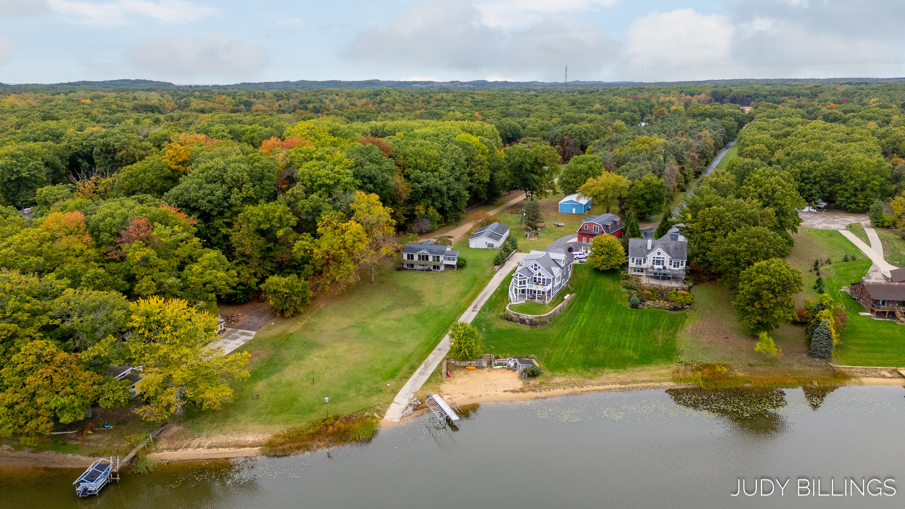 6342 Old Allegan Road Saugatuck MI 49453