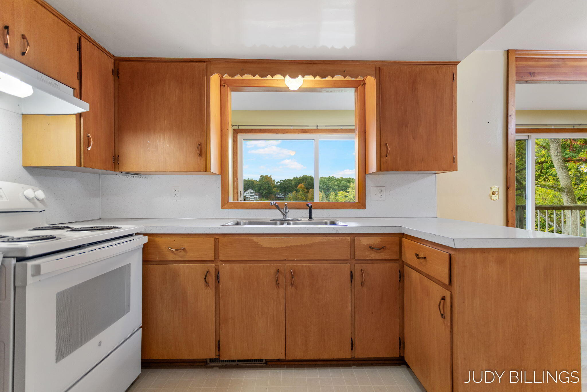 6342 Old Allegan Road Saugatuck MI 49453