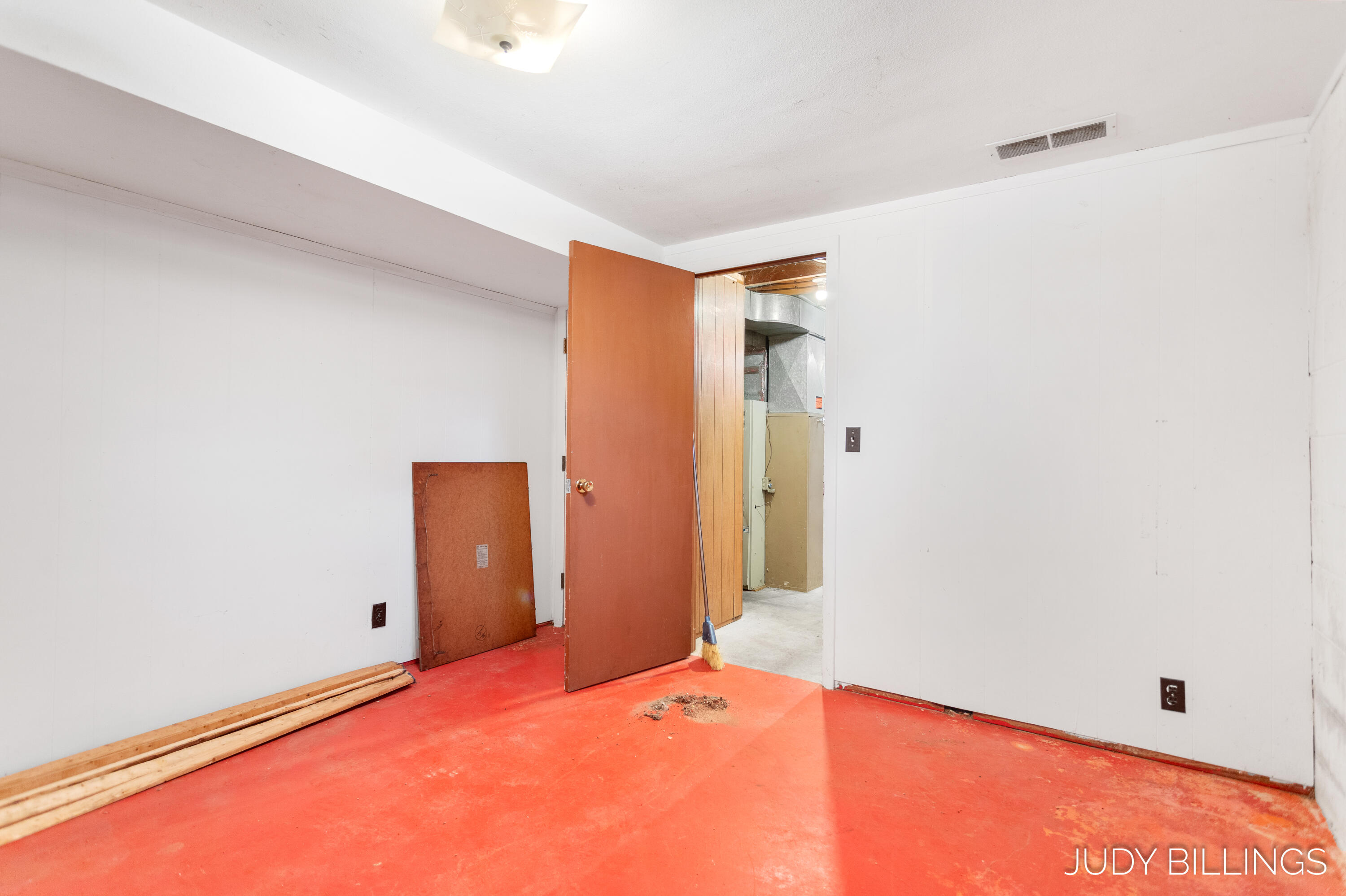 6342 Old Allegan Road Saugatuck MI 49453