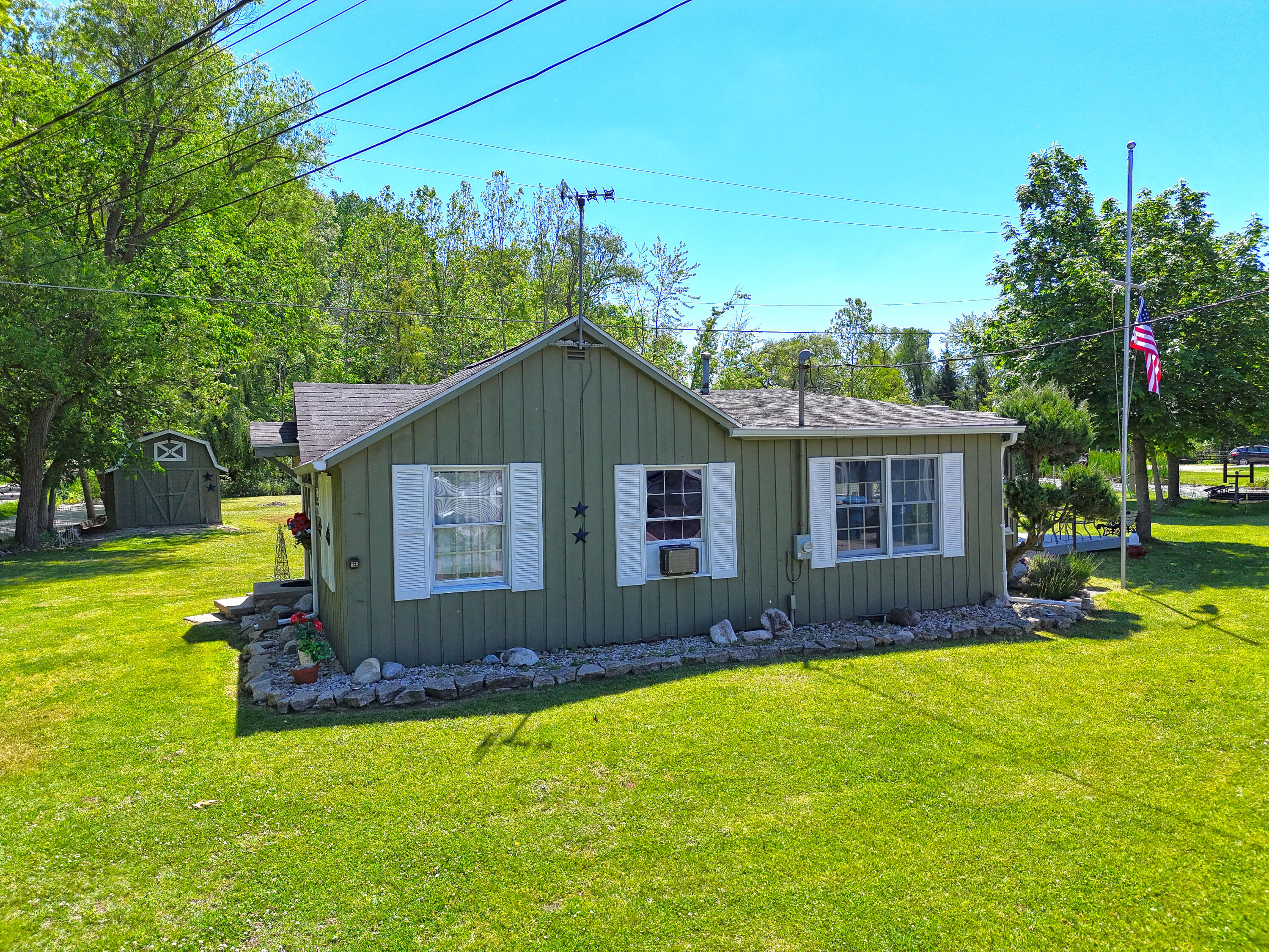 66205 94th Avenue Dowagiac MI 49047