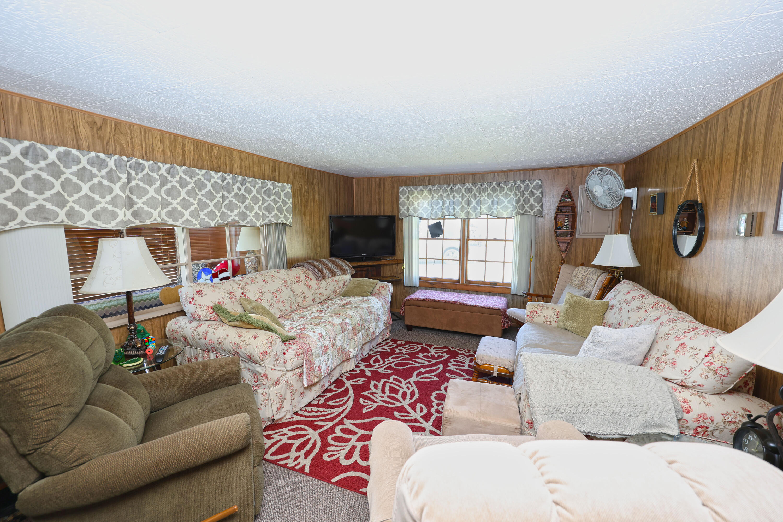 66205 94th Avenue Dowagiac MI 49047
