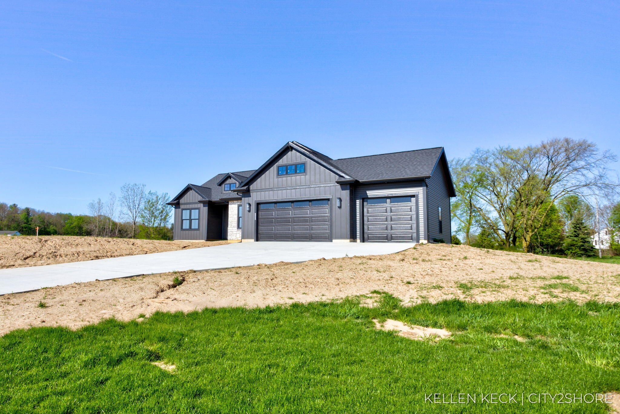 4596 Winding Creek Lane Zeeland MI 49464