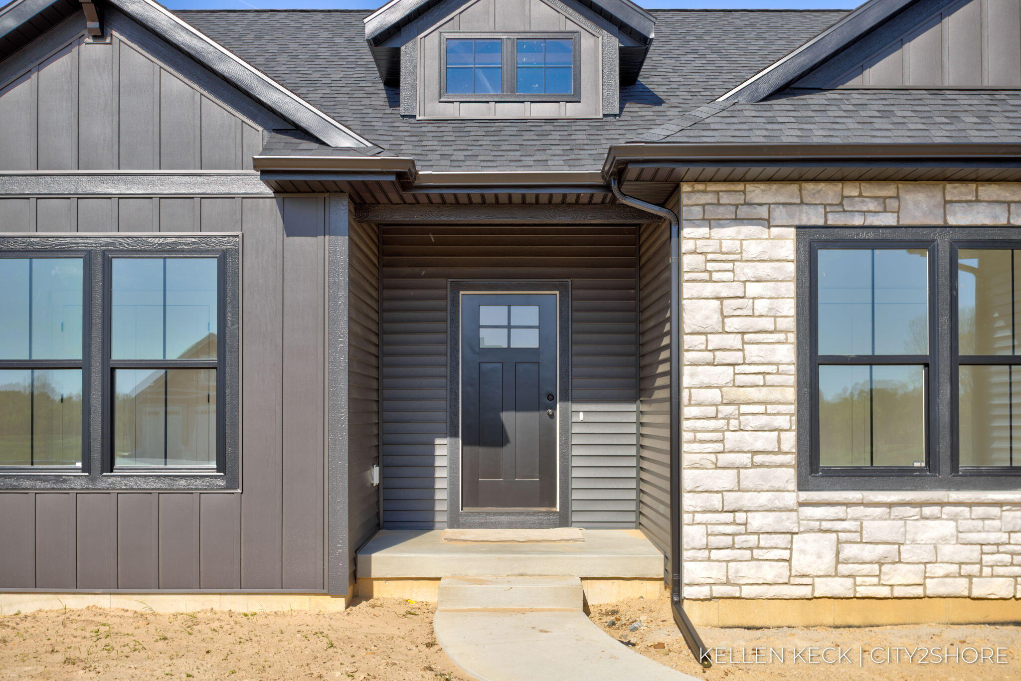 4596 Winding Creek Lane Zeeland MI 49464