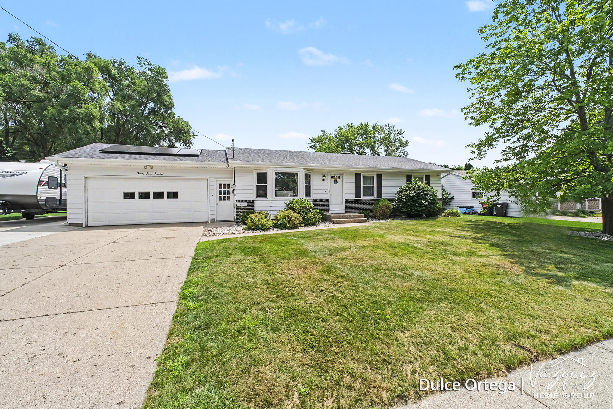 2700 Pohens Avenue NW Grand Rapids MI 49544