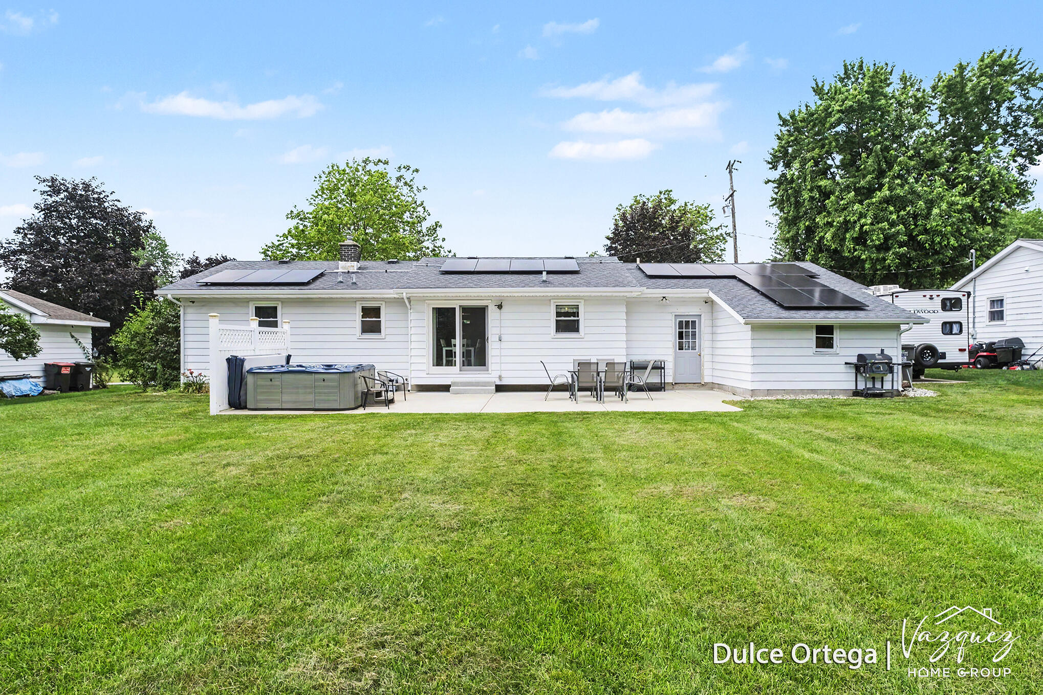 2700 Pohens Avenue NW Grand Rapids MI 49544