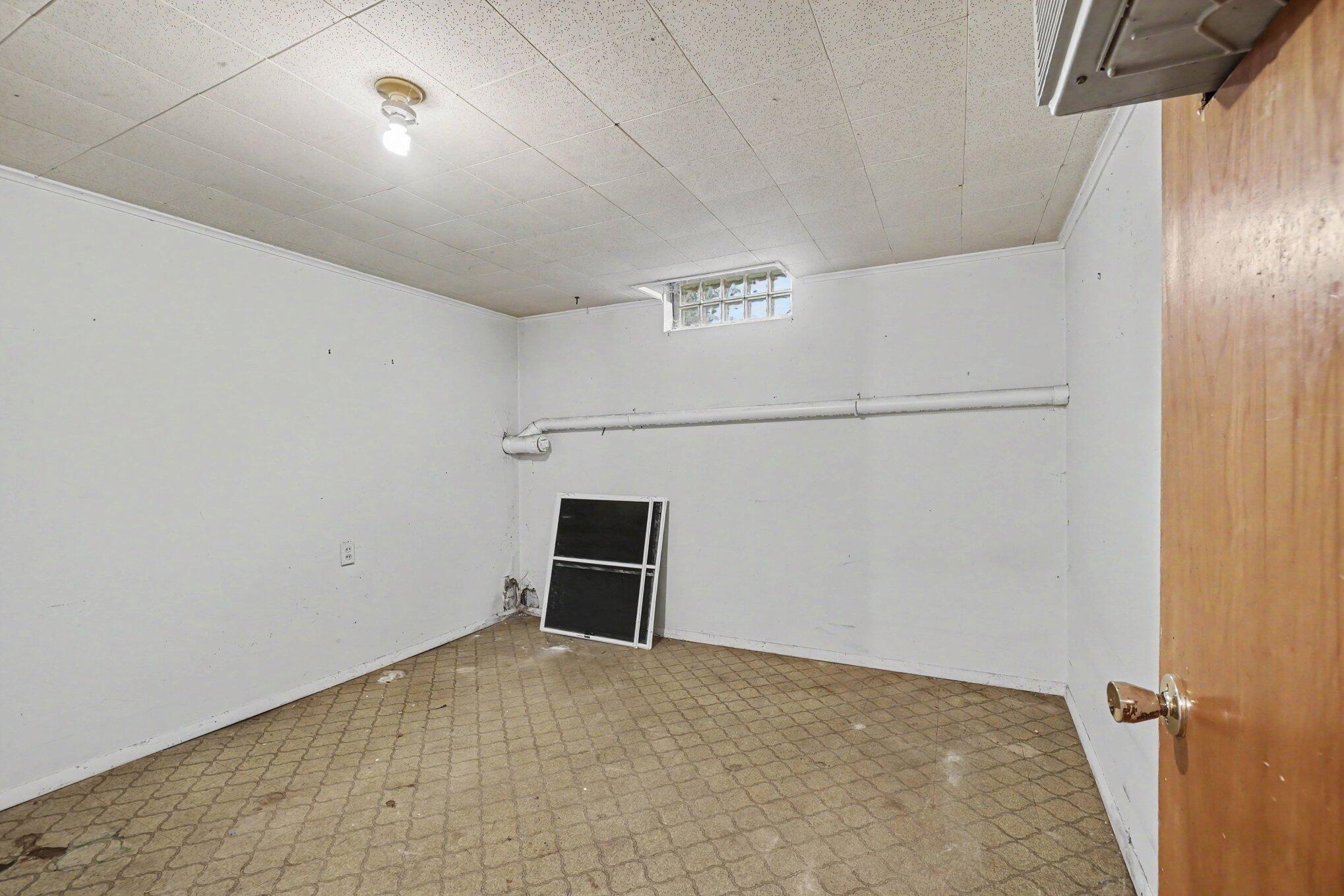 1332 Colgrove Avenue Kalamazoo MI 49048