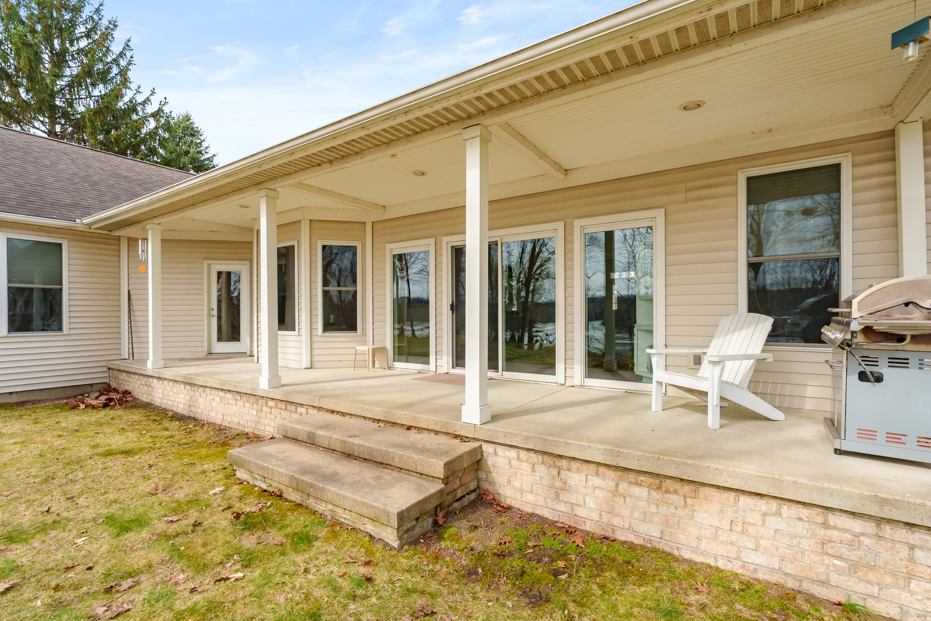 3220 Fairhaven Drive Allegan MI 49010