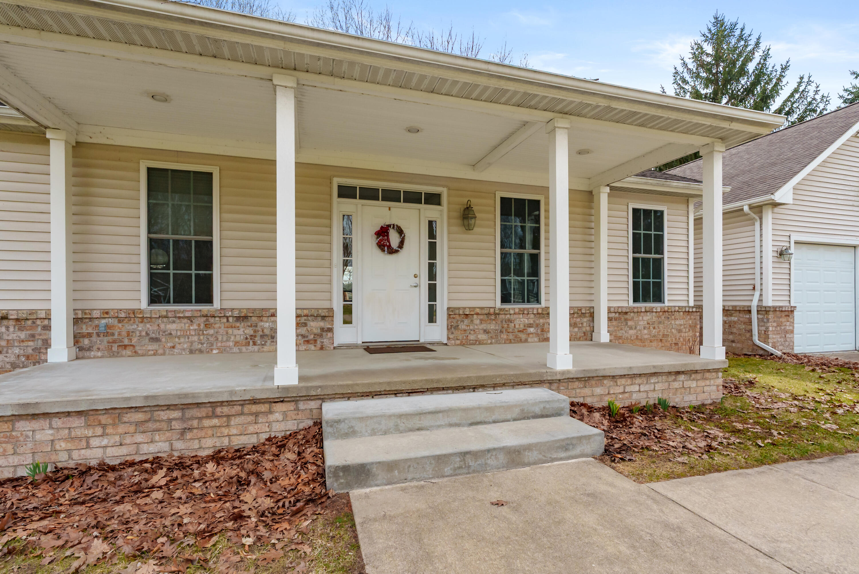 3220 Fairhaven Drive Allegan MI 49010