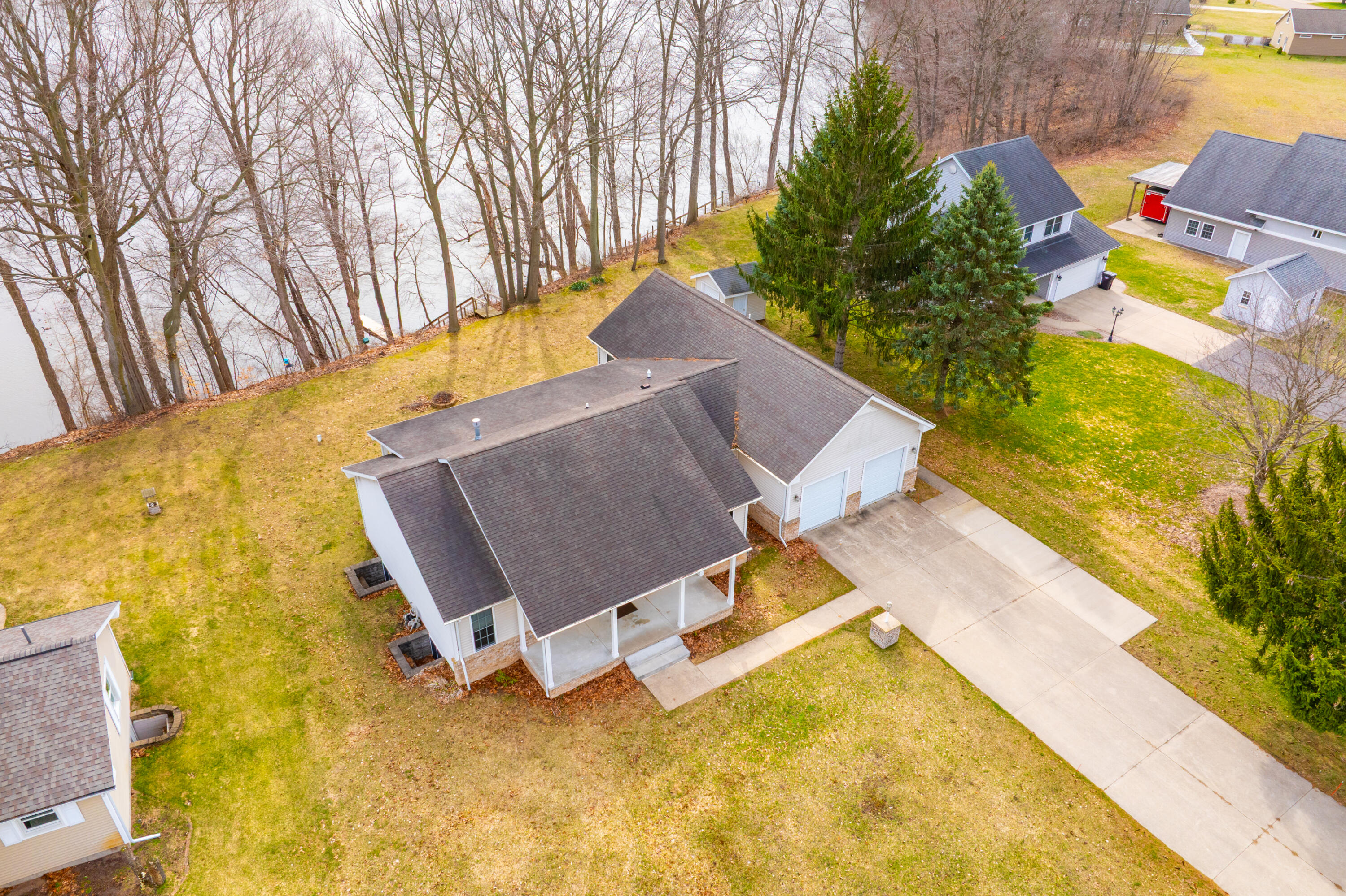 3220 Fairhaven Drive Allegan MI 49010