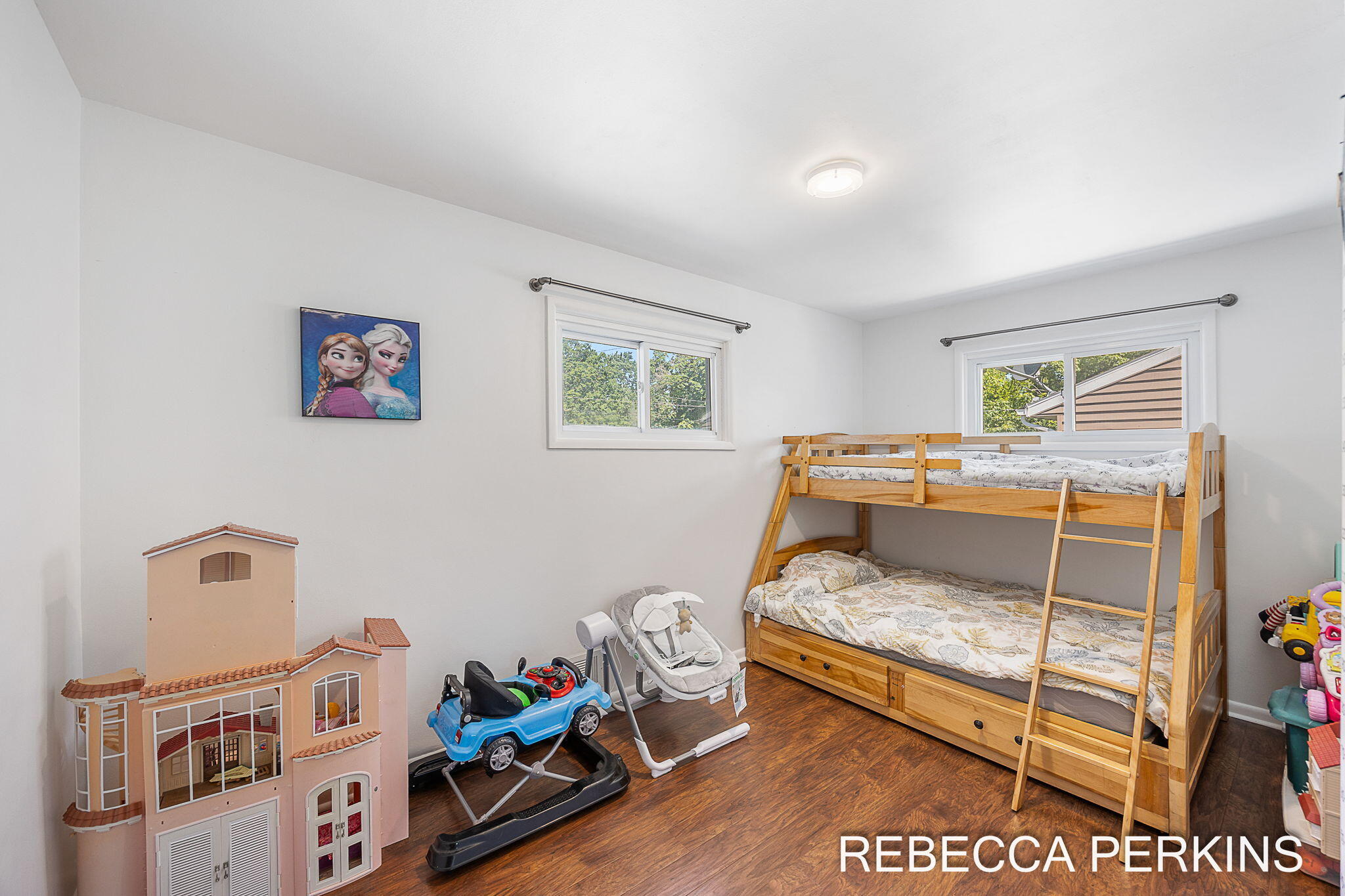 286 Dartmouth Avenue Holland MI 49423