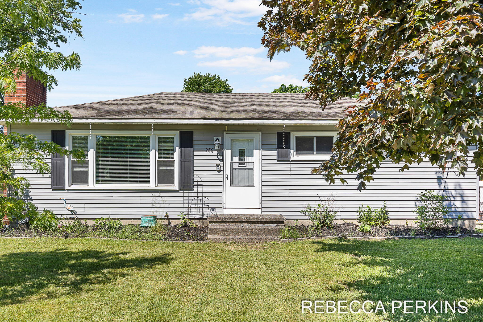 286 Dartmouth Avenue Holland MI 49423