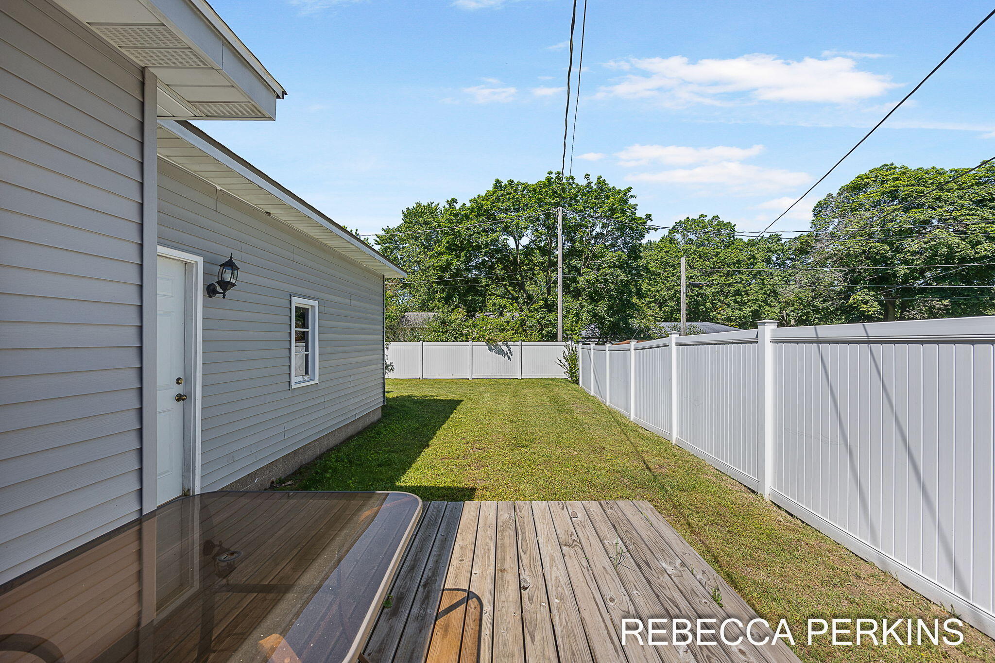 286 Dartmouth Avenue Holland MI 49423