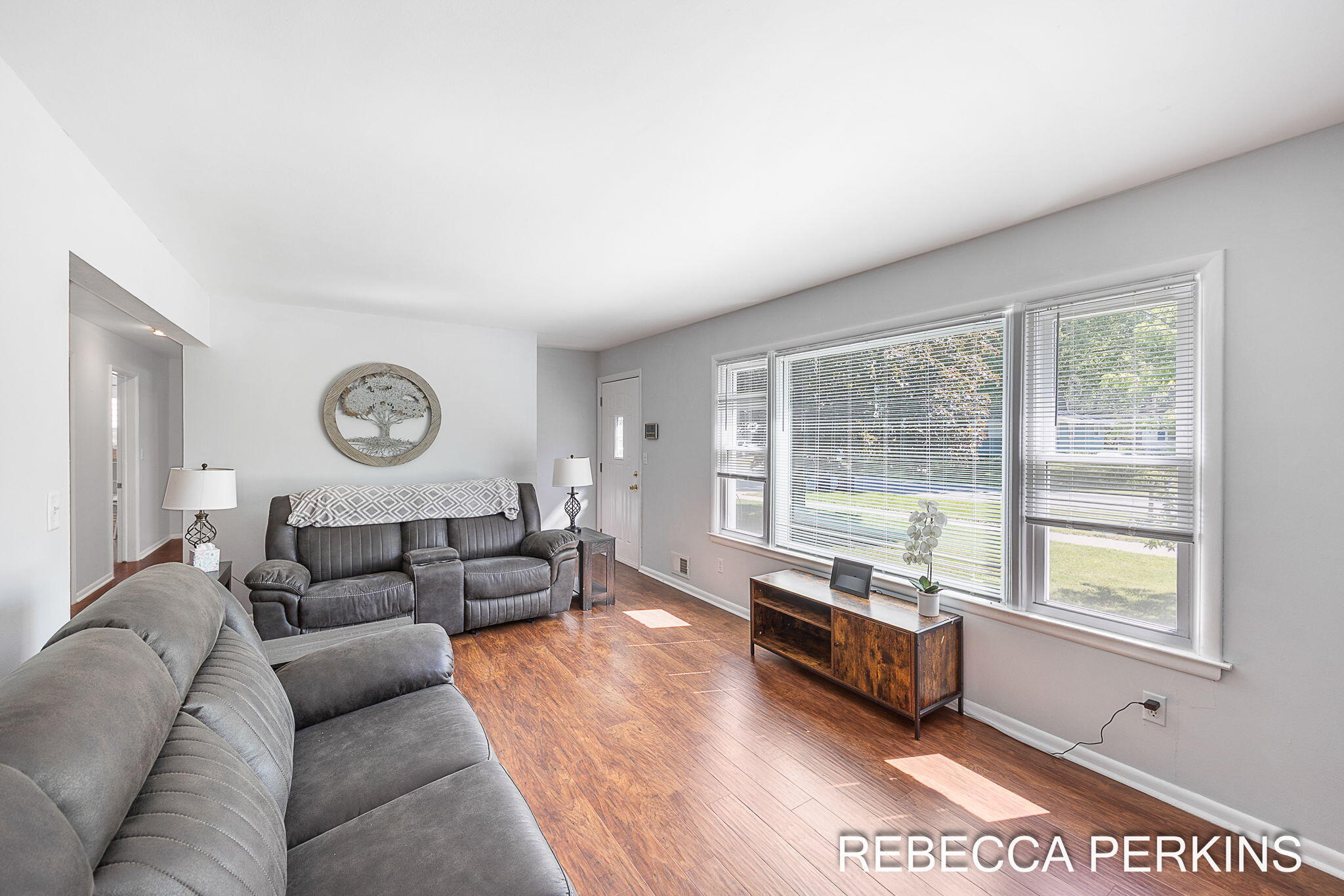 286 Dartmouth Avenue Holland MI 49423