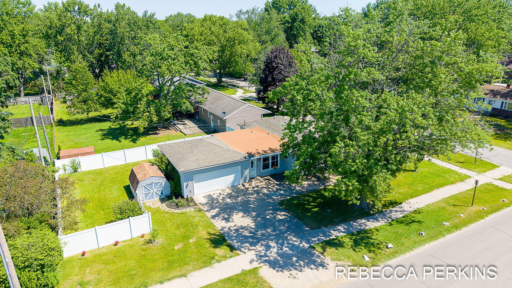 286 Dartmouth Avenue Holland MI 49423