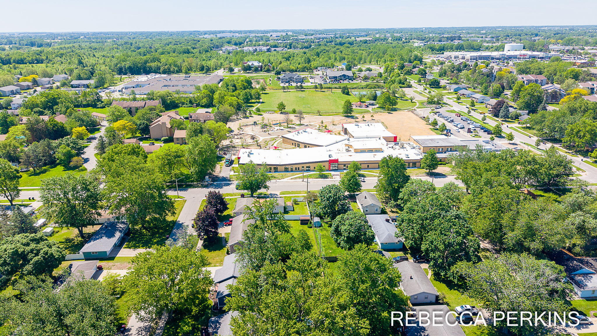 286 Dartmouth Avenue Holland MI 49423
