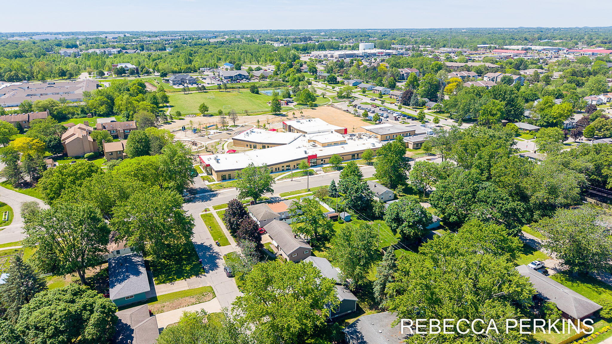 286 Dartmouth Avenue Holland MI 49423