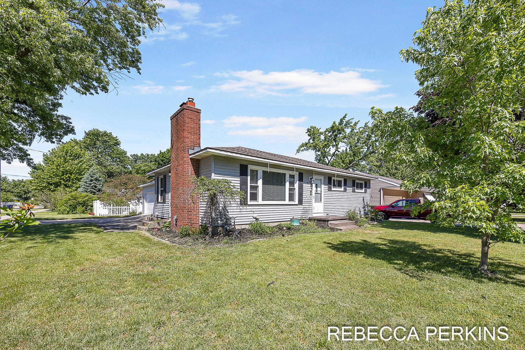286 Dartmouth Avenue Holland MI 49423