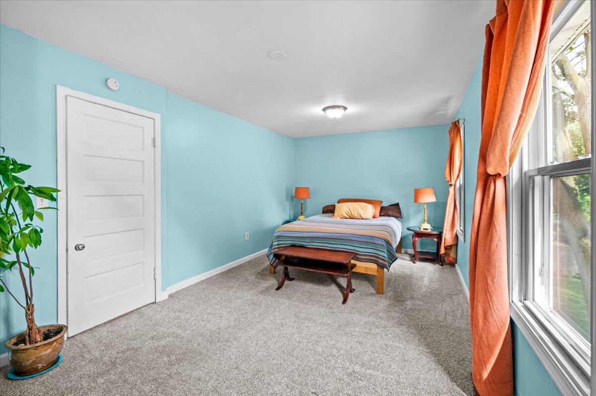 130 Palmer Street NE Grand Rapids MI 49505