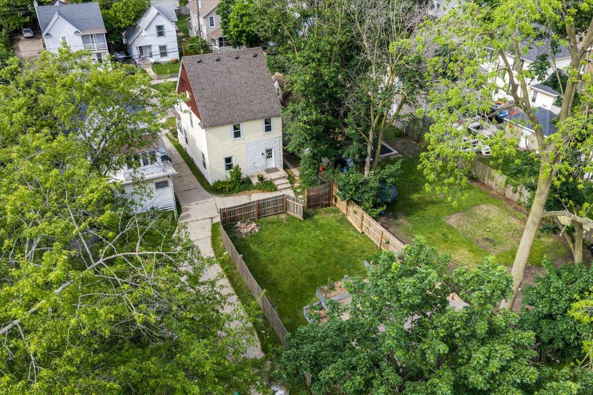 130 Palmer Street NE Grand Rapids MI 49505
