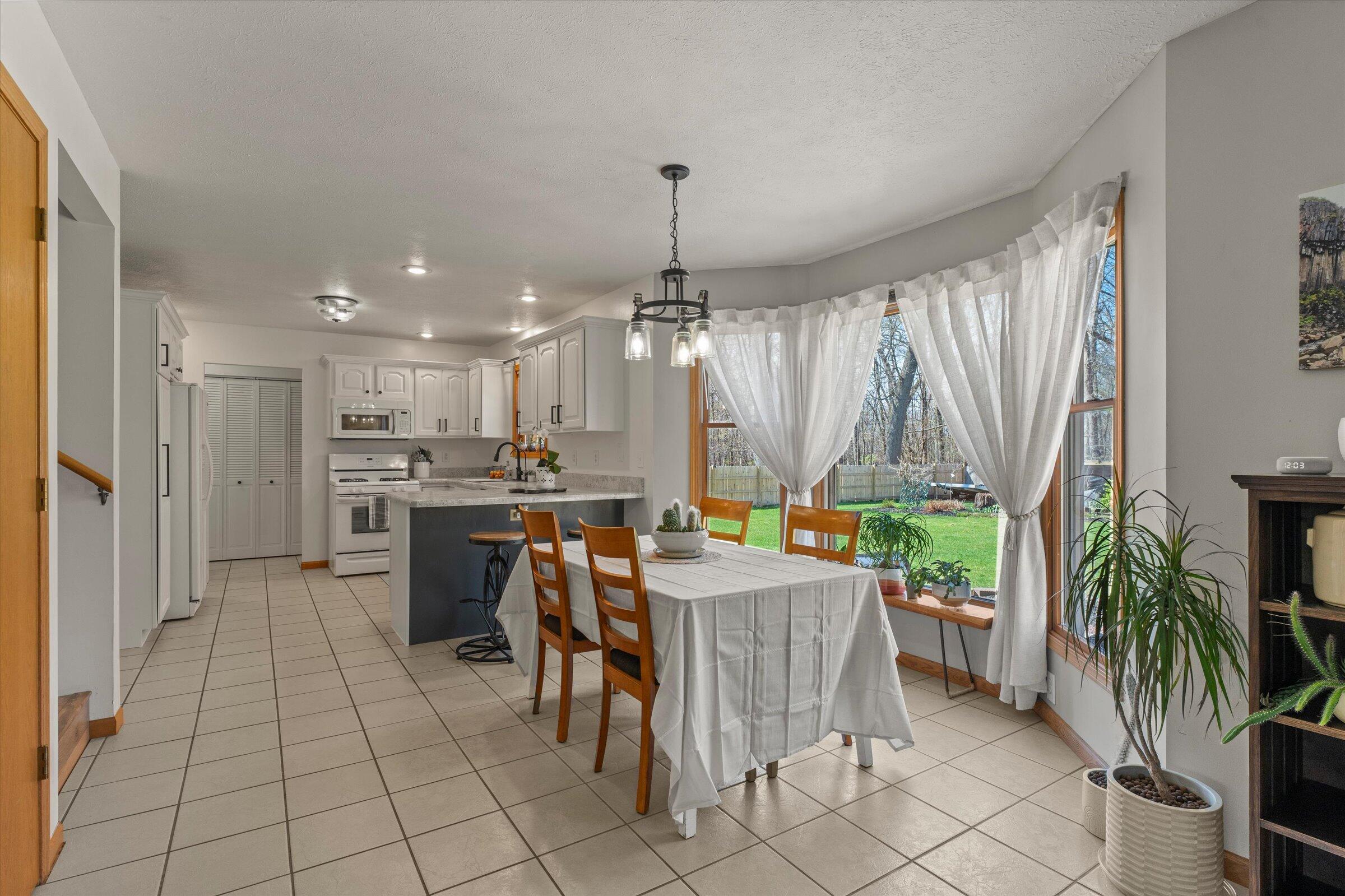 68600 Christiana Lake Road Edwardsburg MI 49112