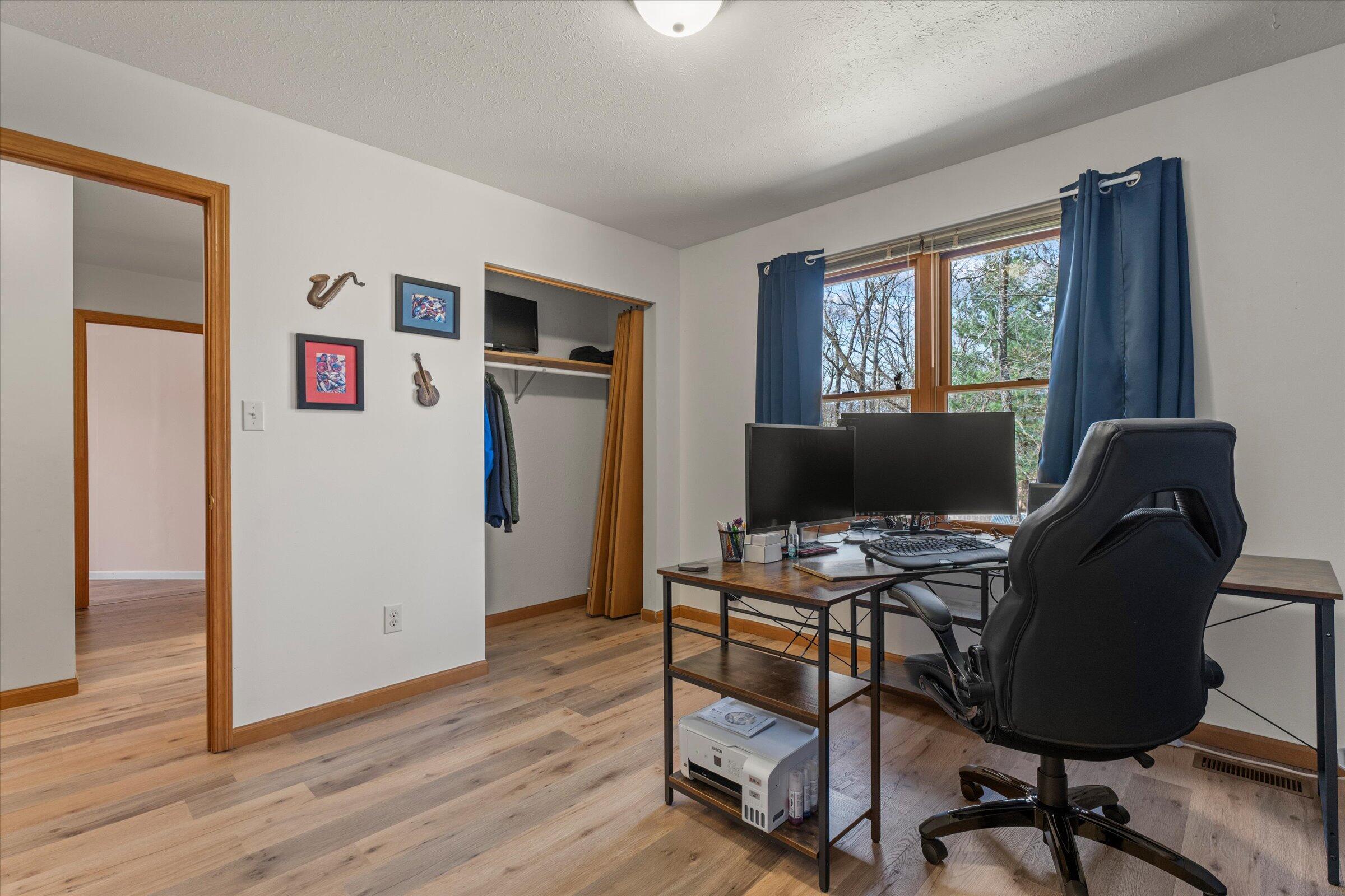 68600 Christiana Lake Road Edwardsburg MI 49112