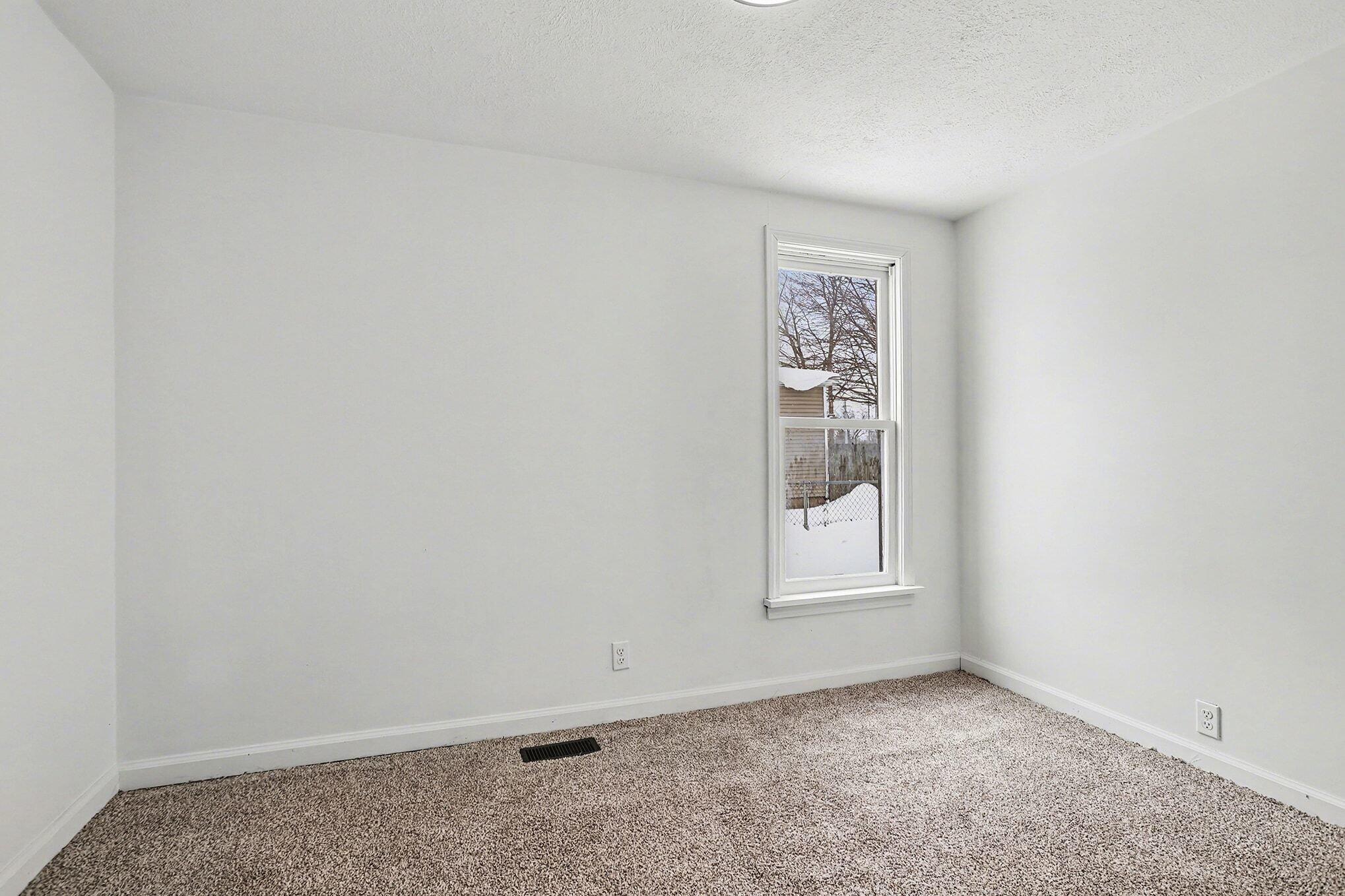 412 Oak Street Dowagiac MI 49047