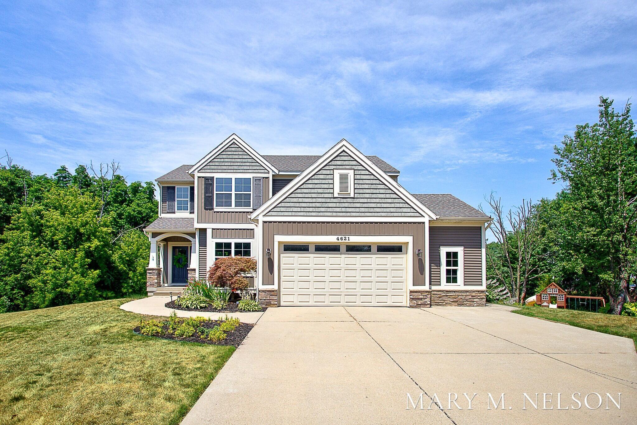 4621 Hidden Highland Drive NE Rockford MI 49341