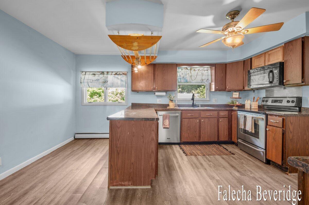 6989 Hiawatha Drive Coloma MI 49038