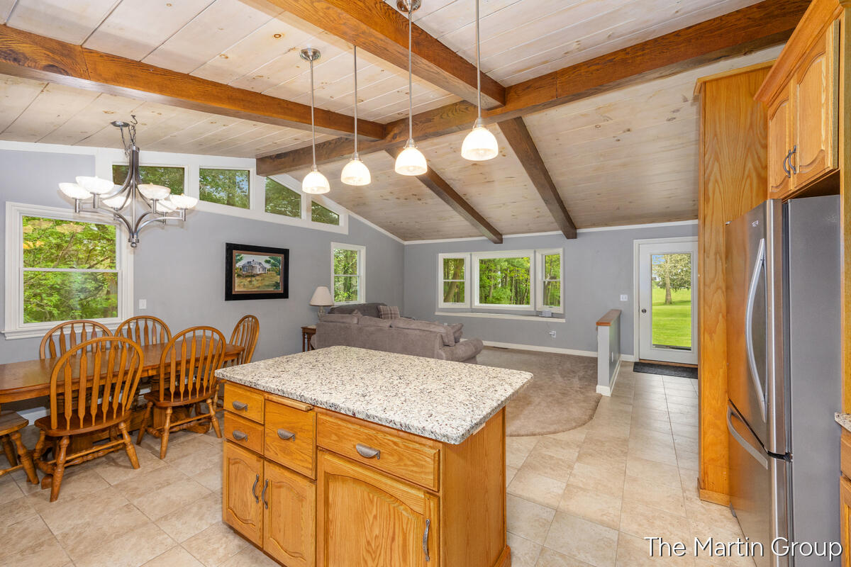 6610 Riga Avenue NE Rockford MI 49341
