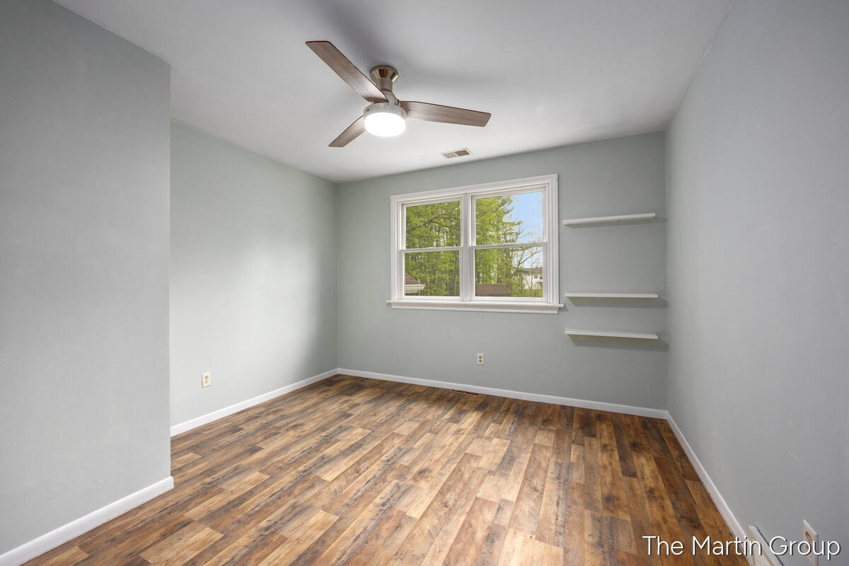 6610 Riga Avenue NE Rockford MI 49341