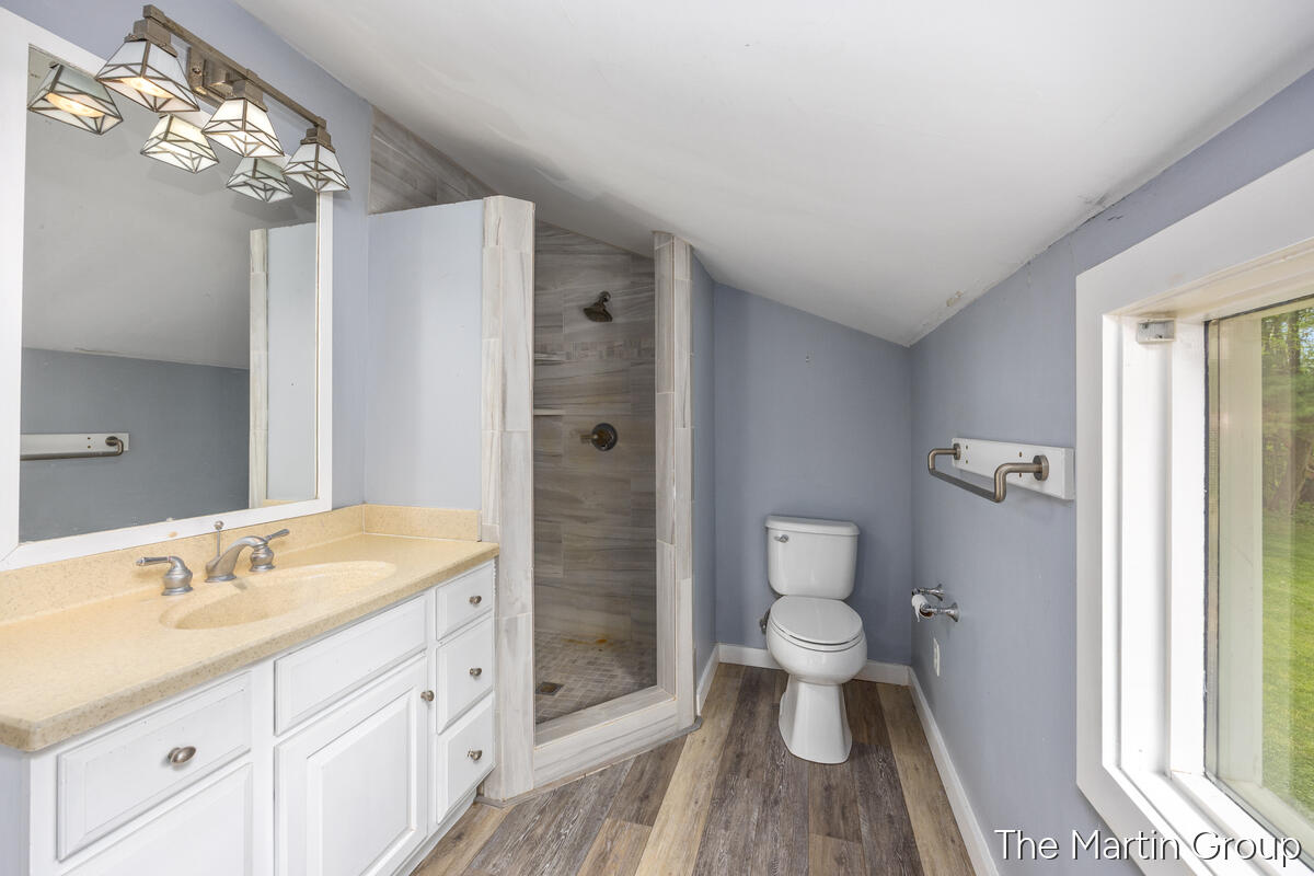 6610 Riga Avenue NE Rockford MI 49341