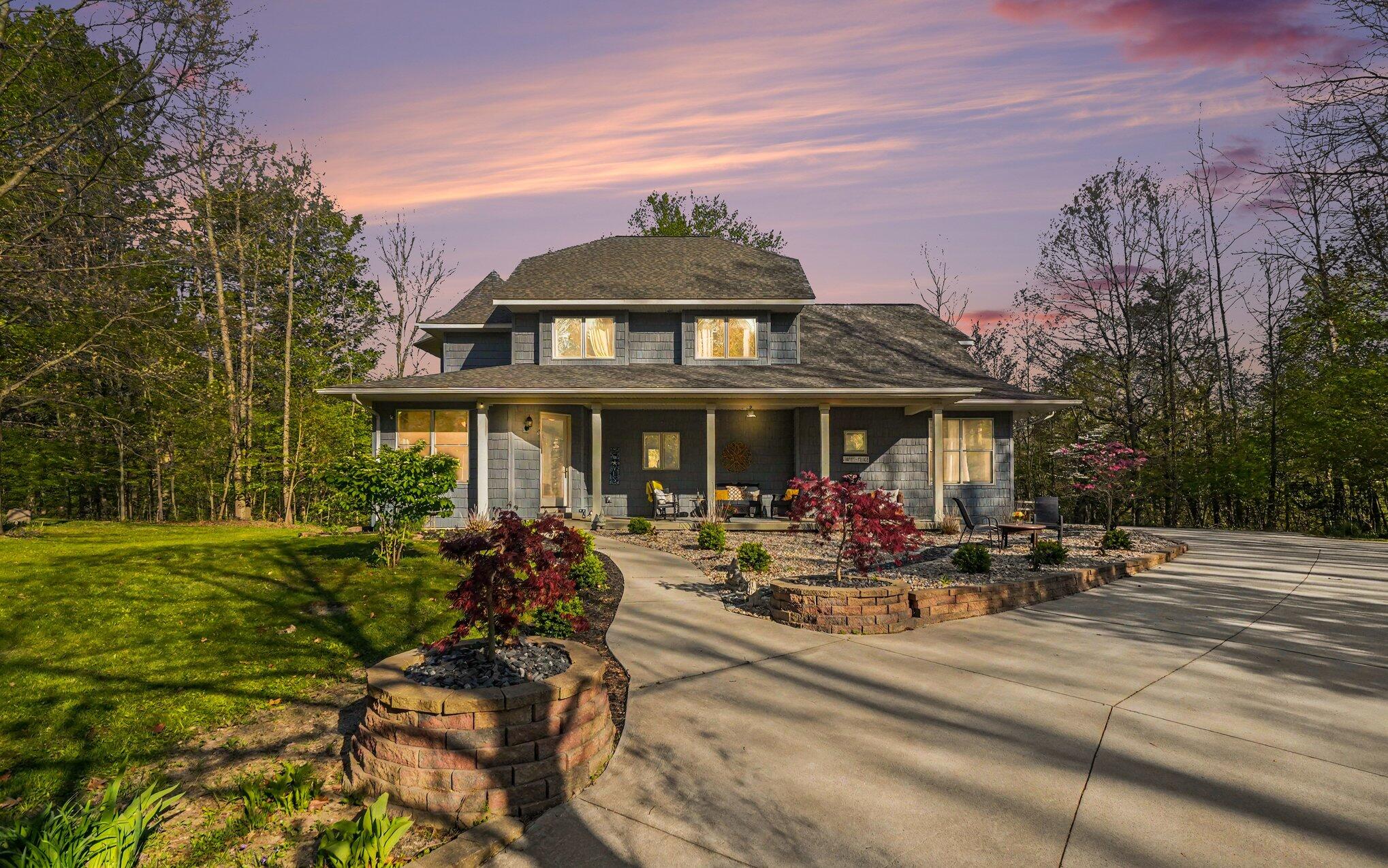 14888 County Road 687 South Haven MI 49090
