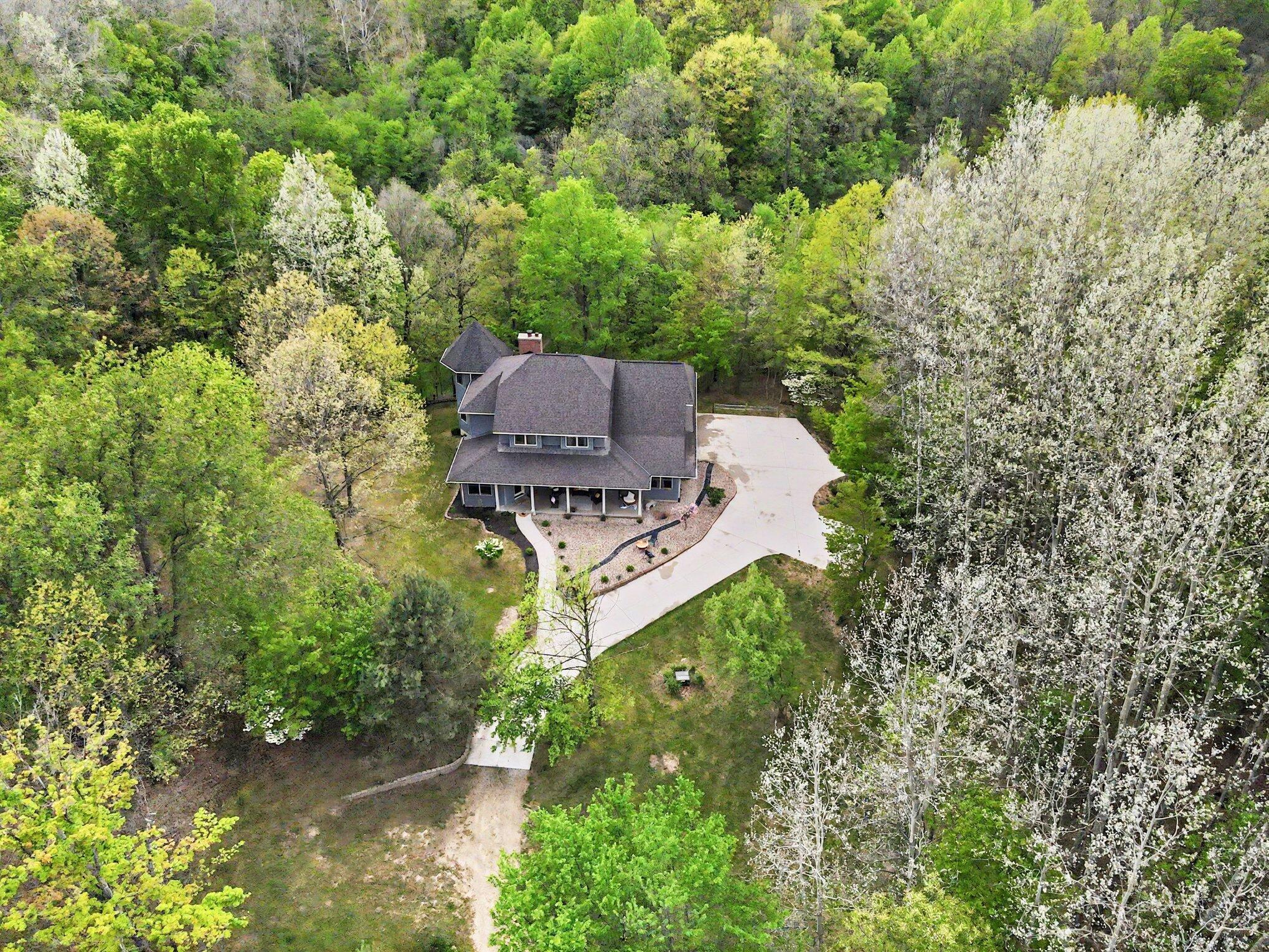 14888 County Road 687 South Haven MI 49090