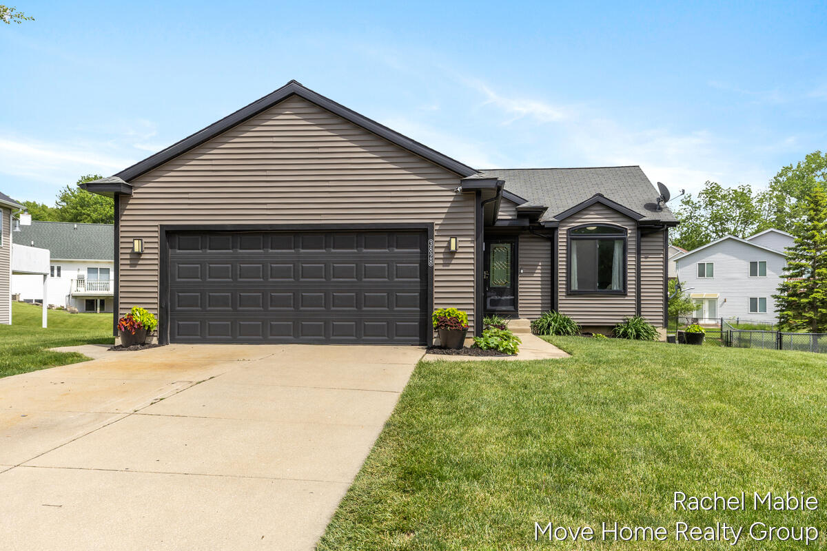 3828 Giddings Avenue SE Grand Rapids MI 49508