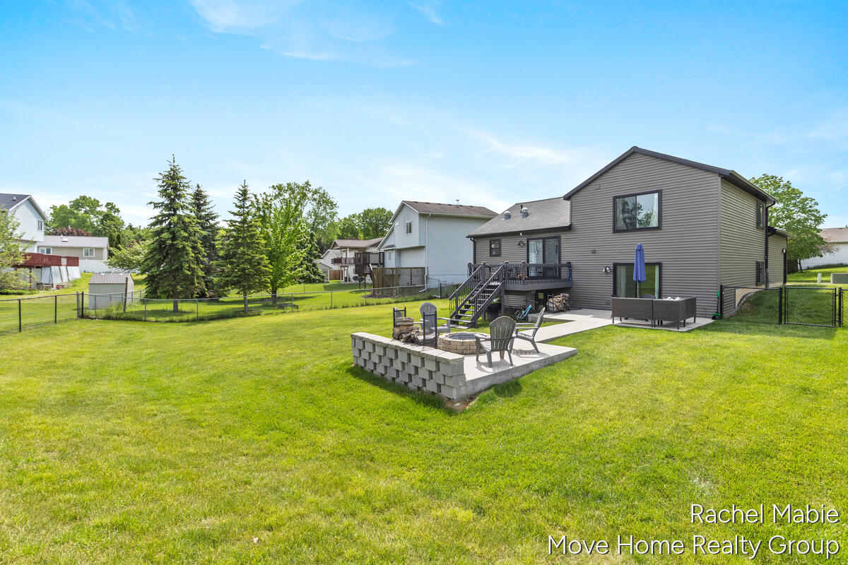 3828 Giddings Avenue SE Grand Rapids MI 49508