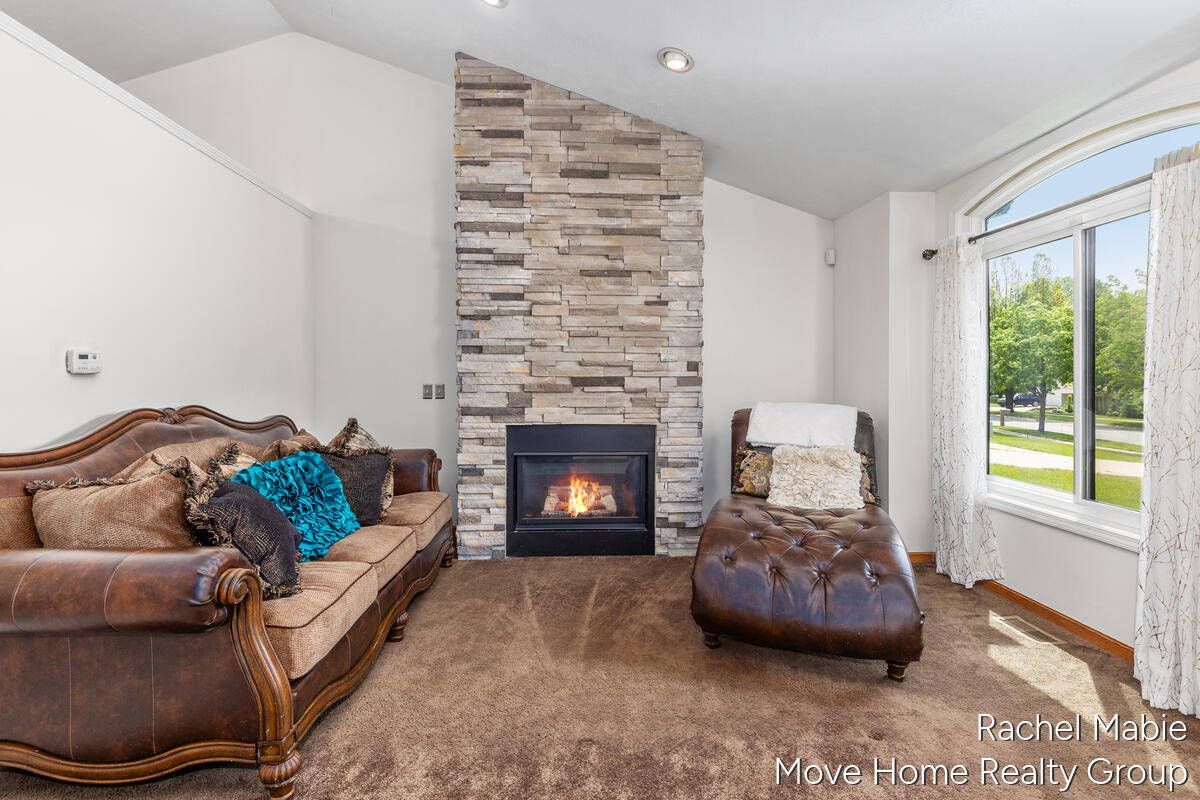 3828 Giddings Avenue SE Grand Rapids MI 49508