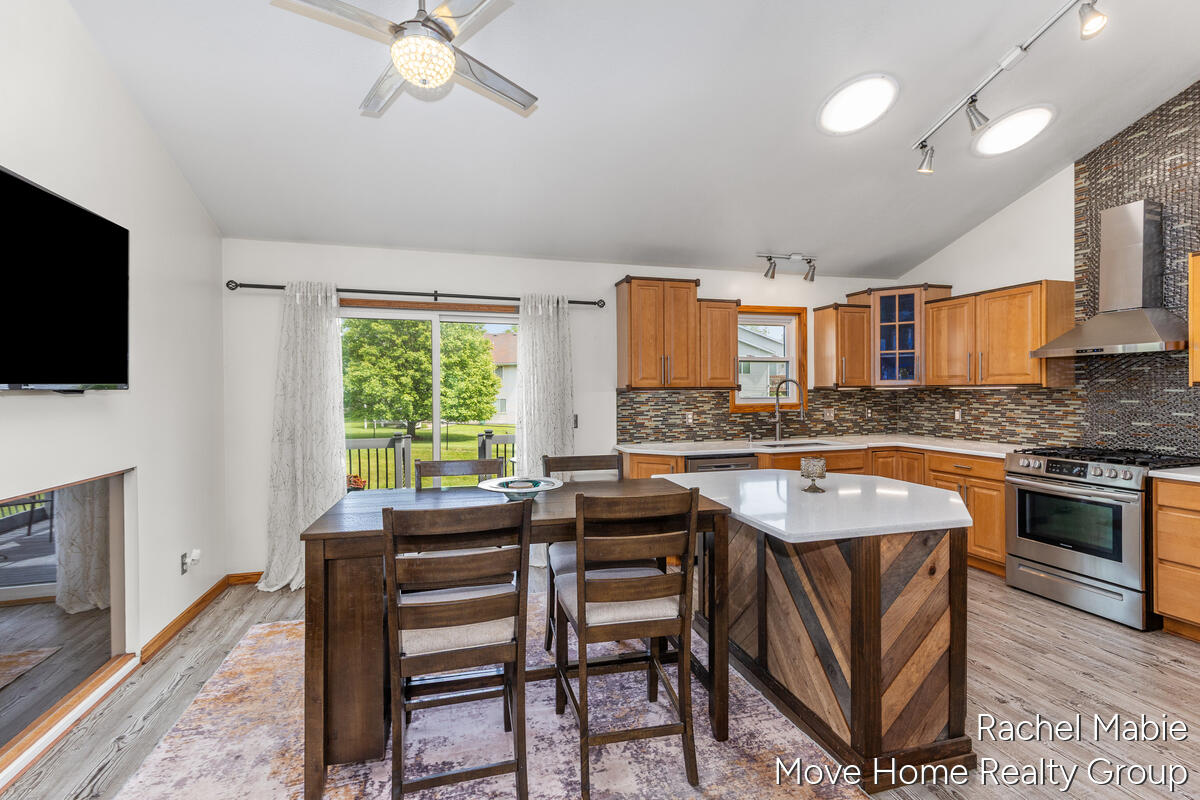3828 Giddings Avenue SE Grand Rapids MI 49508
