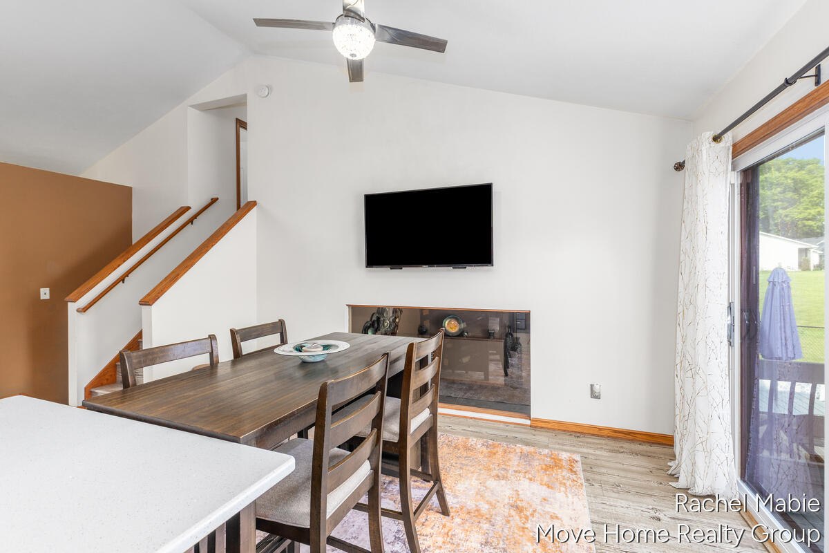 3828 Giddings Avenue SE Grand Rapids MI 49508