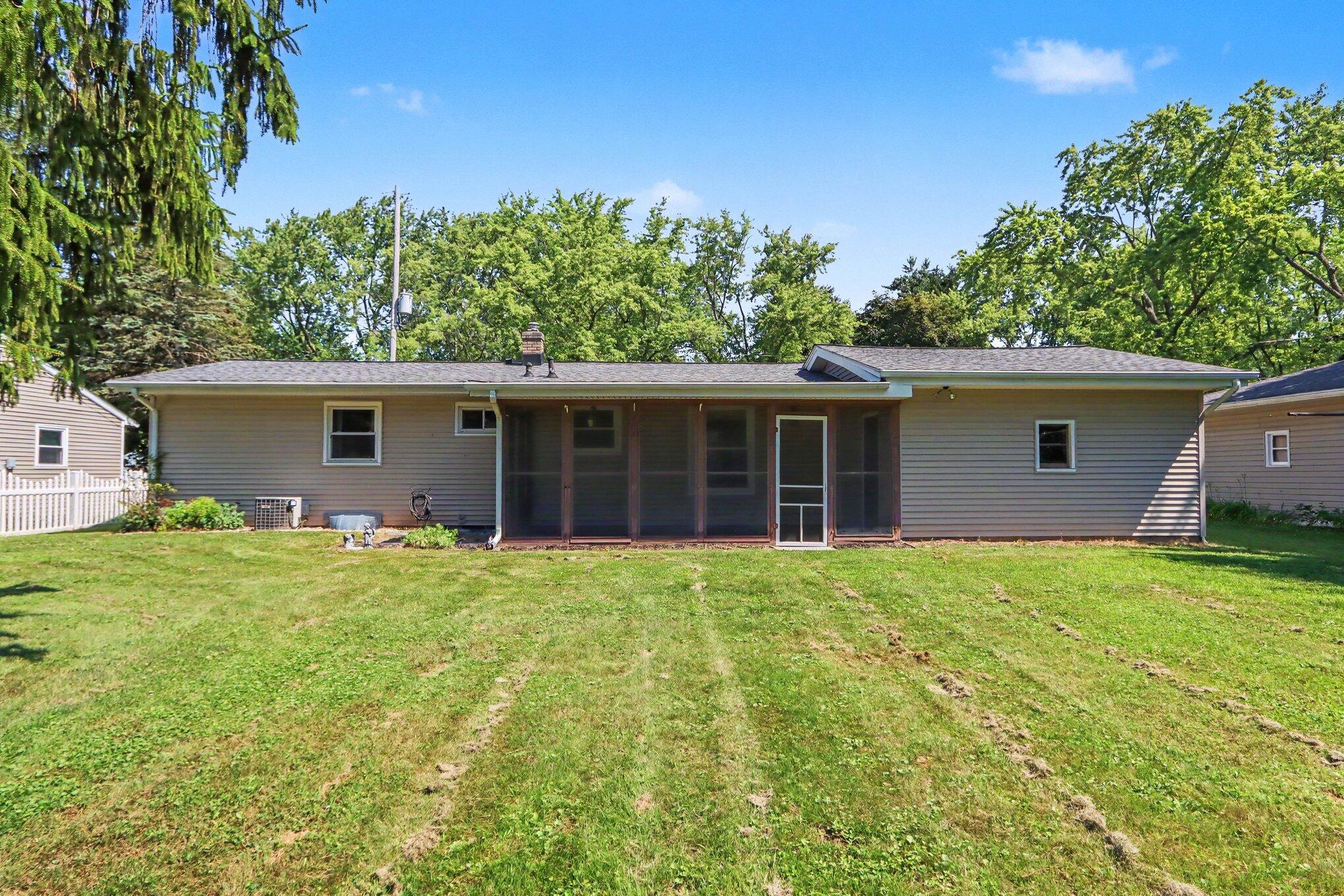 3010 Glenhaven Avenue Kalamazoo MI 49004