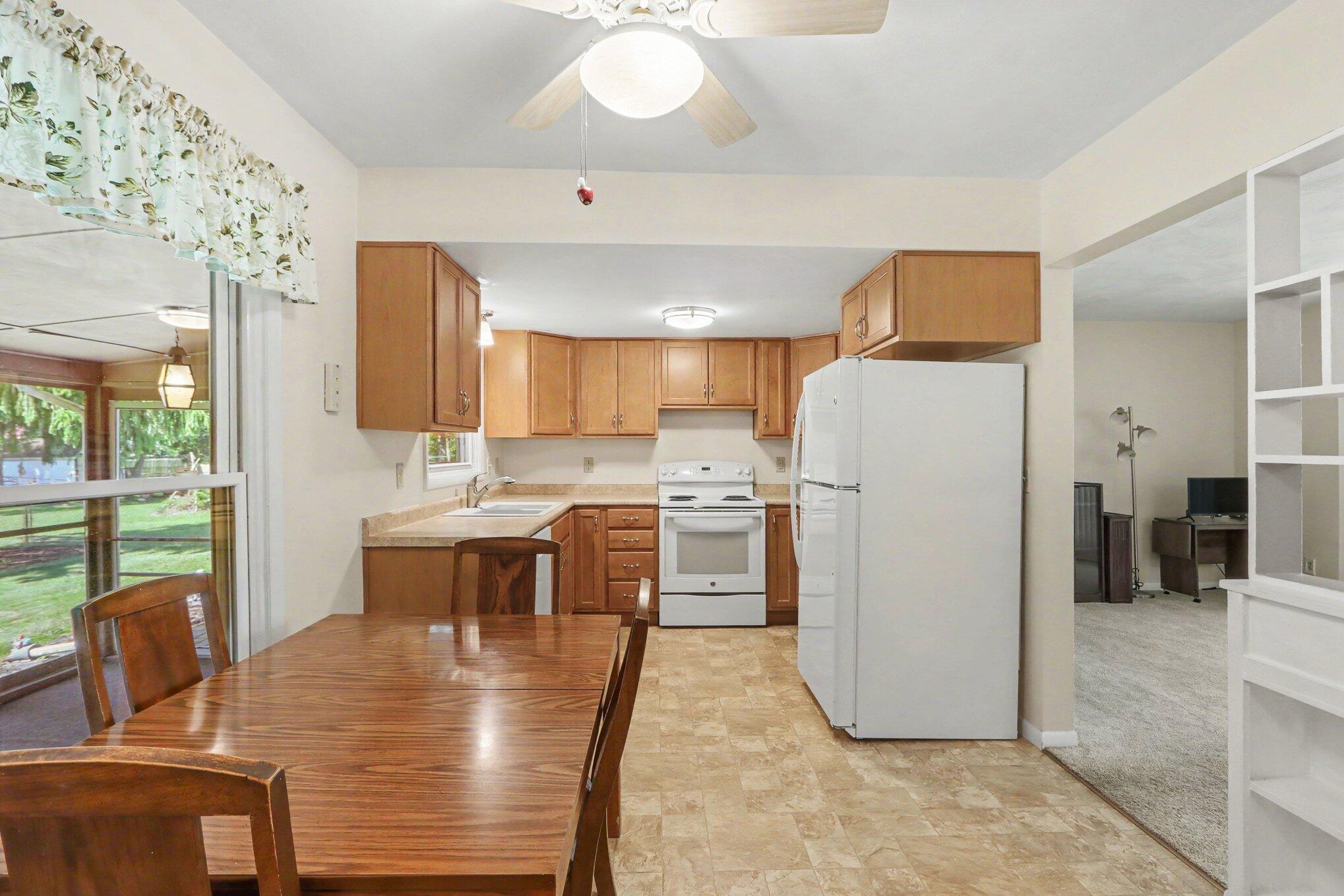 3010 Glenhaven Avenue Kalamazoo MI 49004