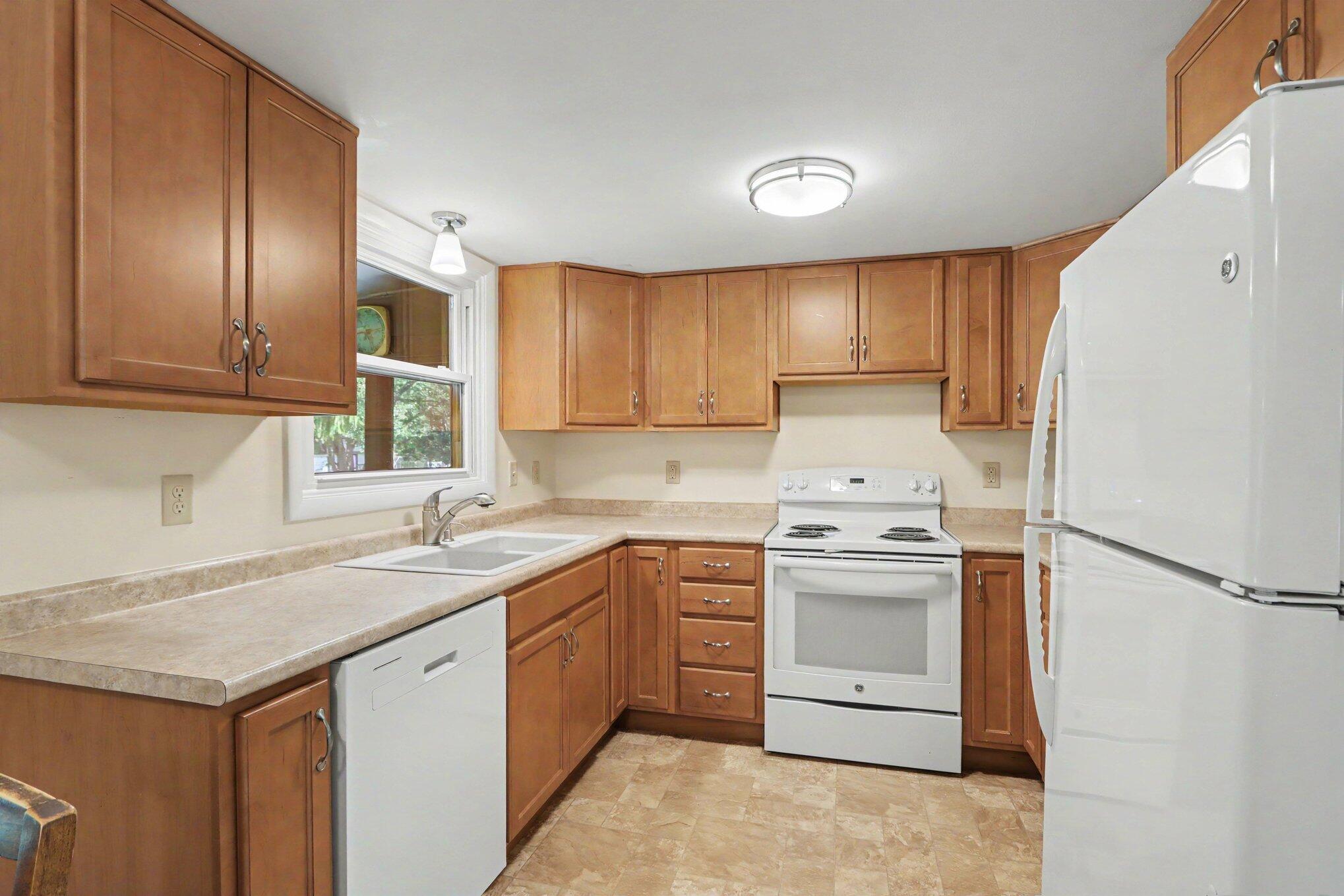 3010 Glenhaven Avenue Kalamazoo MI 49004