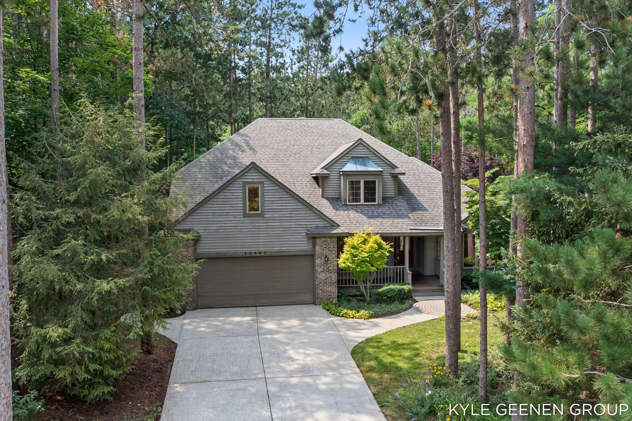 13469 Redbird Lane Grand Haven MI 49417