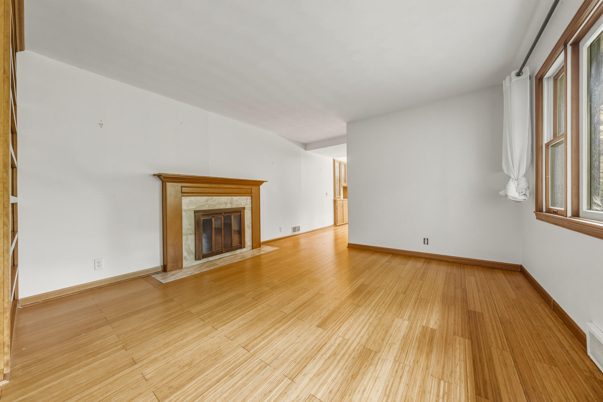 3414 Old Colony Road Kalamazoo MI 49008