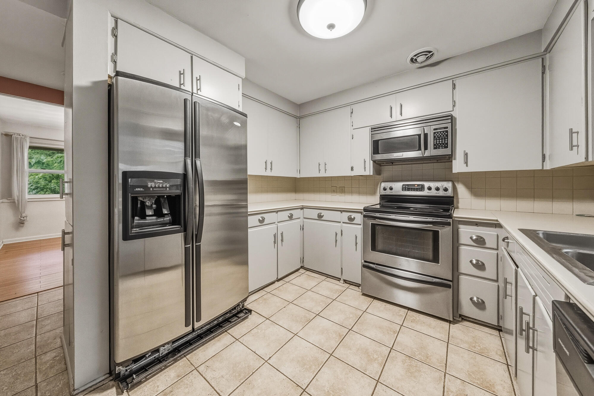 3414 Old Colony Road Kalamazoo MI 49008