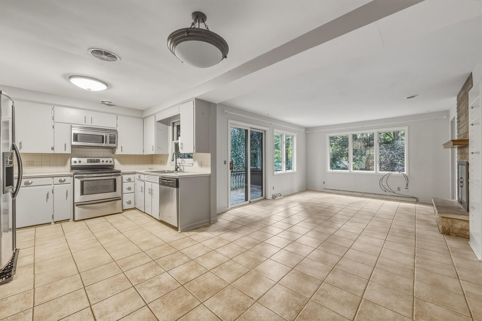 3414 Old Colony Road Kalamazoo MI 49008