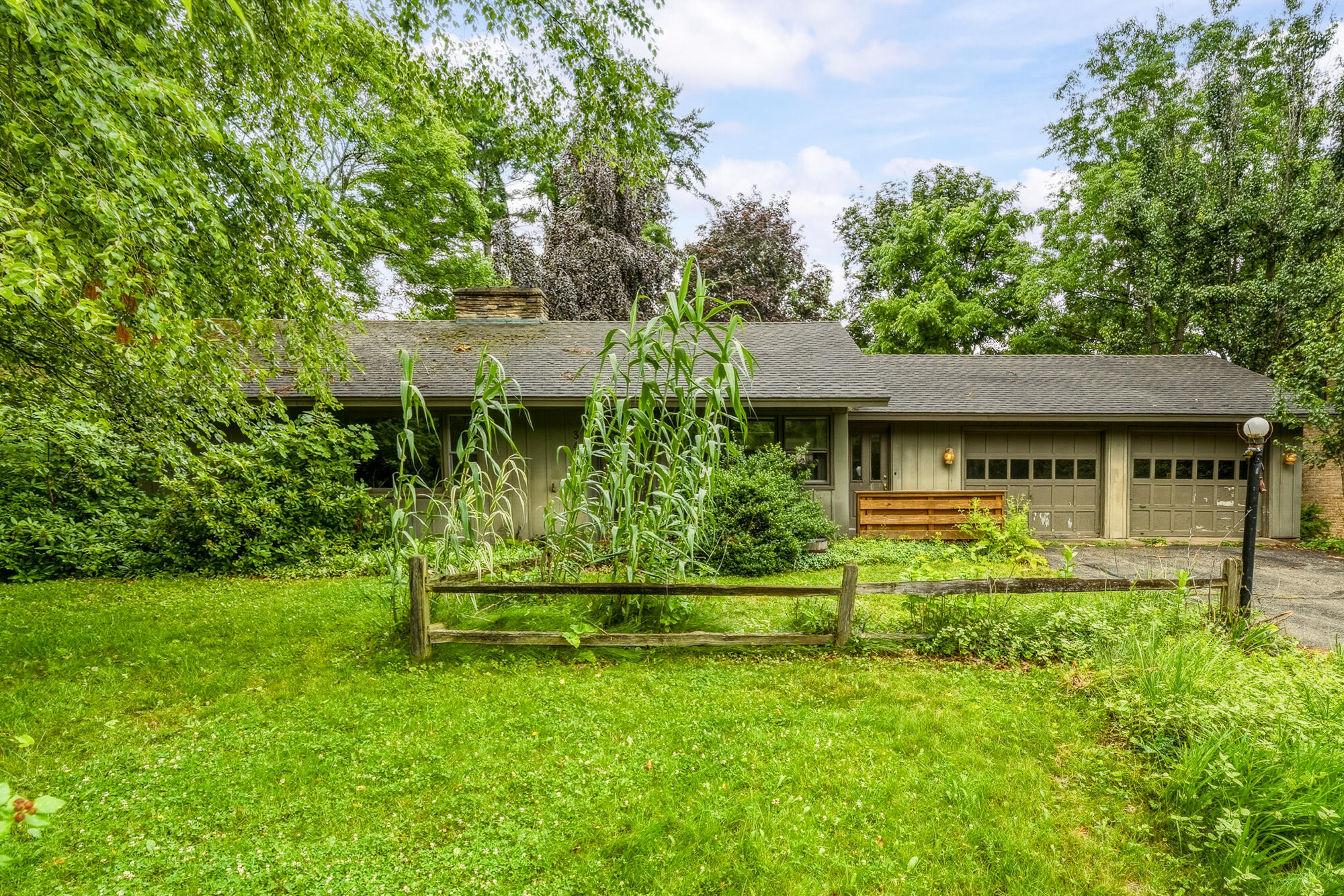 3414 Old Colony Road Kalamazoo MI 49008