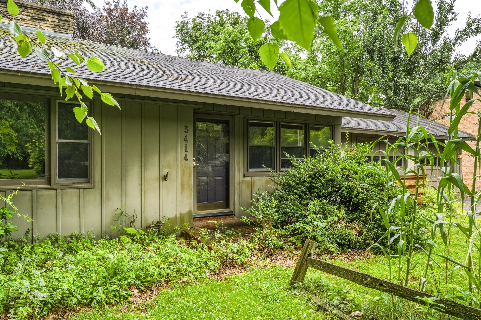 3414 Old Colony Road Kalamazoo MI 49008