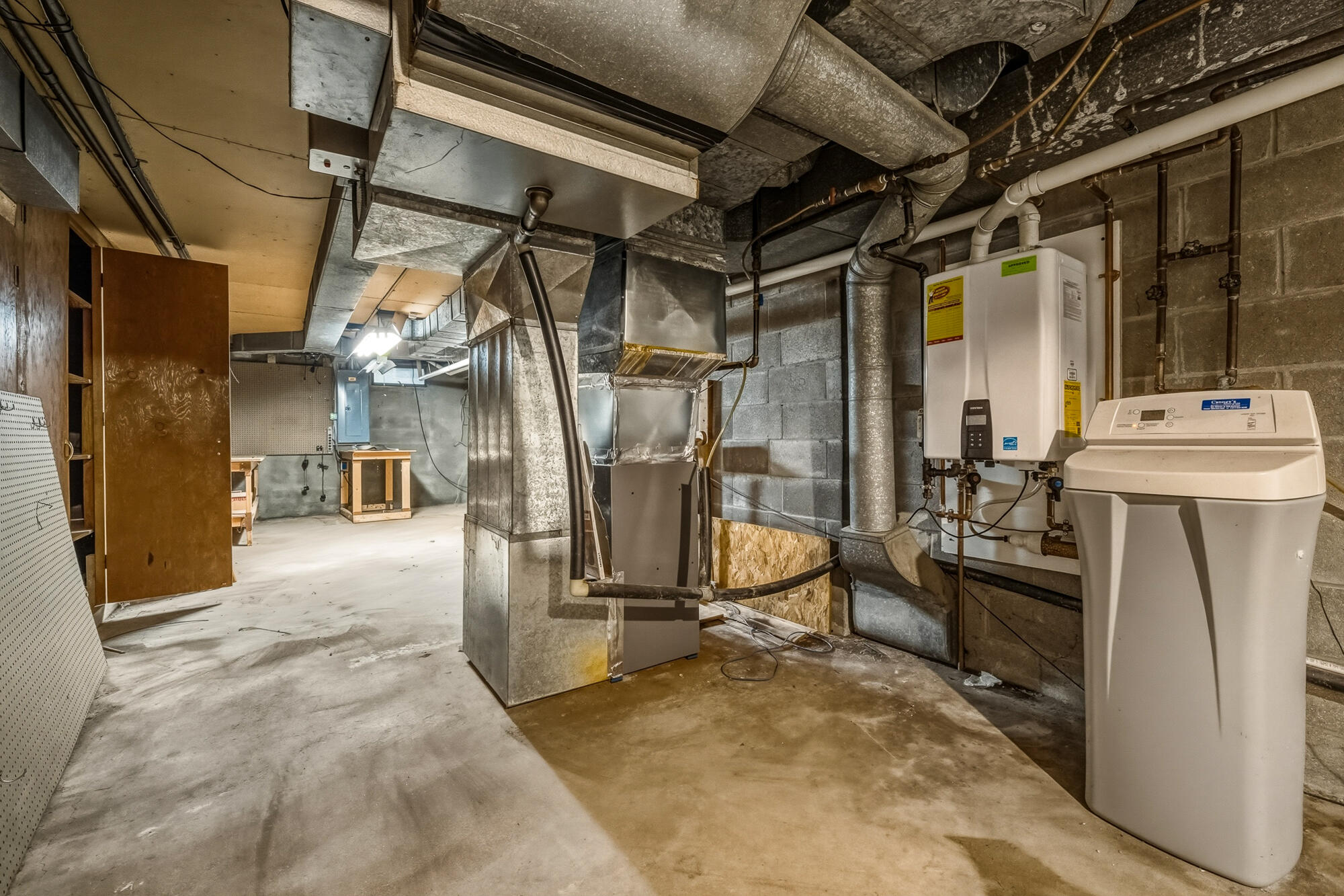 3414 Old Colony Road Kalamazoo MI 49008
