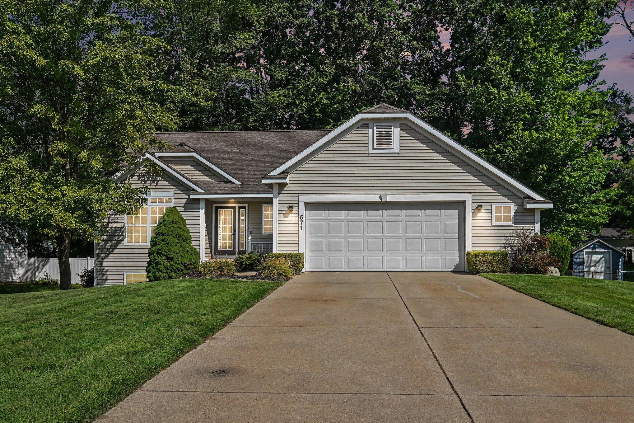 571 Pine Water Way Holland MI 49424